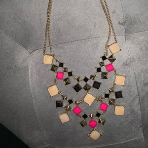 Women’s necklace